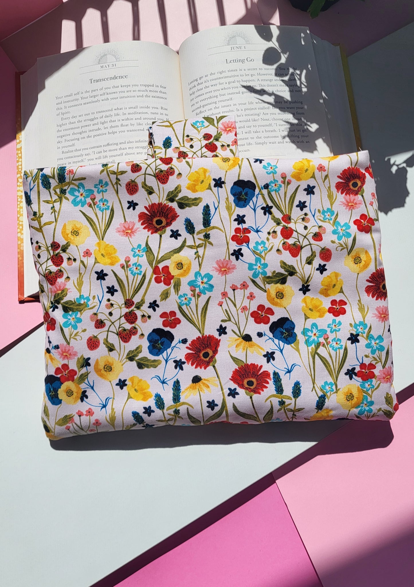 Blush Wildflower Booksleeve Bow Tie Booksleeve