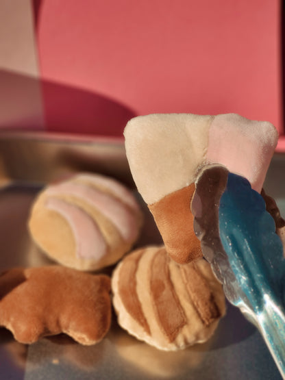 Mini Pan Dulce Plushie Gift Set