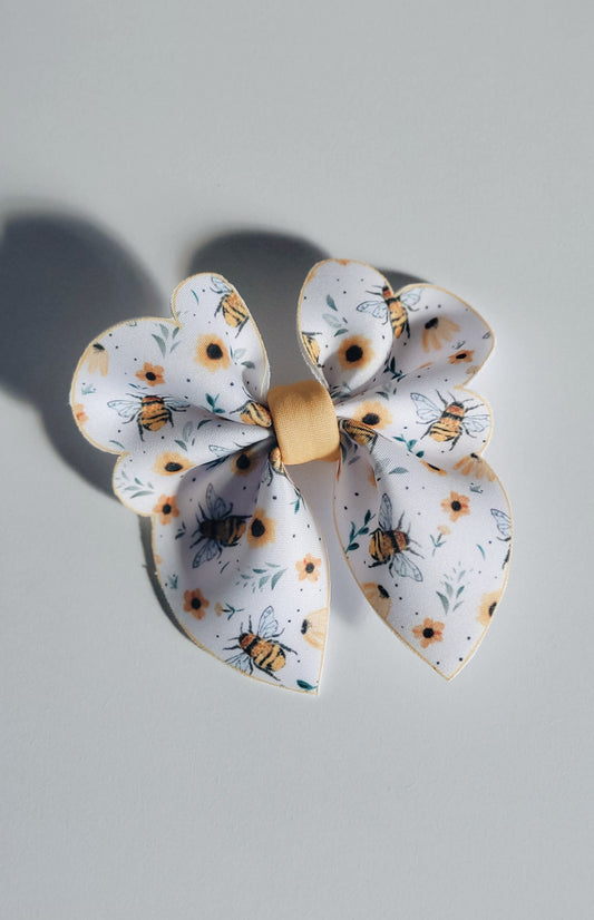 Honey Bee Hair Bow