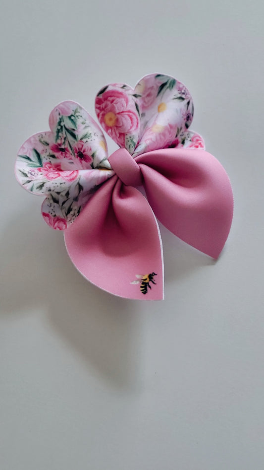 Pink Bumble Bee Floral Bow