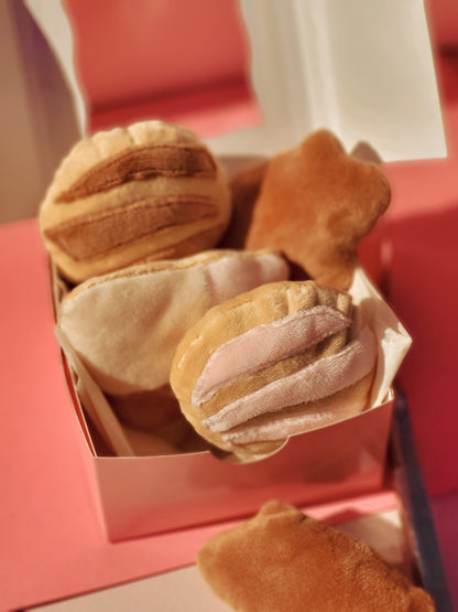 Mini Pan Dulce Plushie Gift Set