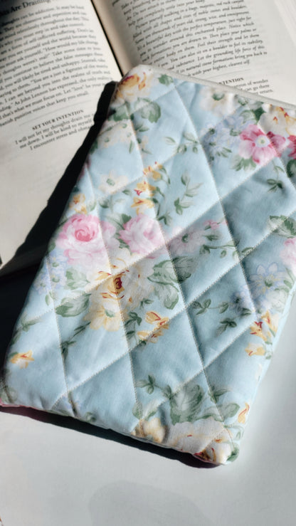 Quilted Patel Blue Floral Booksleeve
